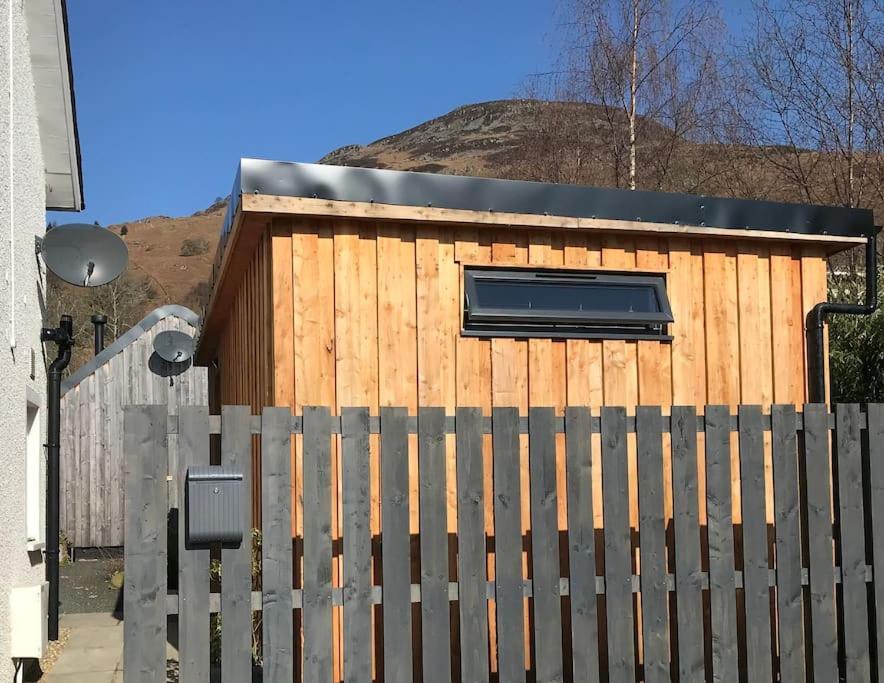 The Den - Your Cosy Sleepover Space Saint Fillans Esterno foto